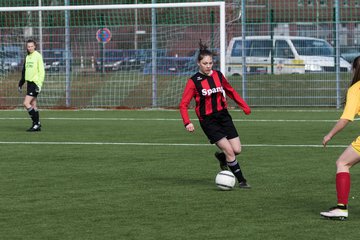 Bild 34 - B-Juniorinnen SG Weststeinburg/Bei - SV Fisia 03 : Ergebnis: 1:2